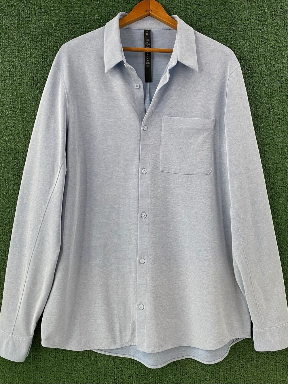 Lululemon Commission Light Blue Long Sleeve Button Up Shirt Men’s Size XL
